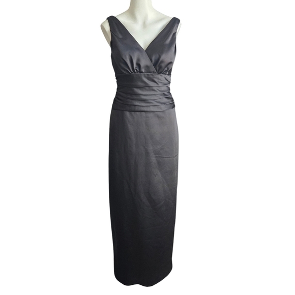 David's Bridal Dresses & Skirts - Davids Bridal dress Sz 6 sleeveless ruched elegant black formal maxi